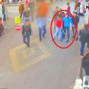 Kavga ettiği kişiyi döner bıçağıyla kovaladı