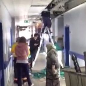 Ameliyata giden hasta, kaynakçıların arasından geçti