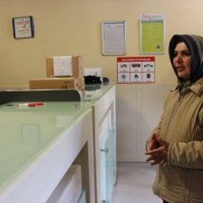 Emekli maaşını depremzedelere gönderdiği montunda unuttu