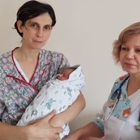 Rus anne 33 yaşında 11’inci çocuğunu doğurdu