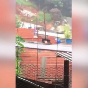 Brezilya’da toprak kayması sonucu 3 kişi yaralandı