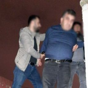 Kendilerini polis olarak tanıtan dolandırıcılar yakalandı