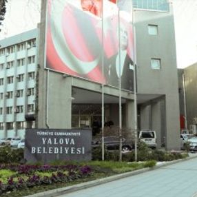 Yalova Belediyesi'nde yolsuzluk operasyonu