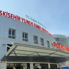 Kıskançlık yüzünden eşini bıçaklayarak öldürdü