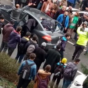 Diyarbakır'da yolun karşısına geçmeye çalışan kadın öldü