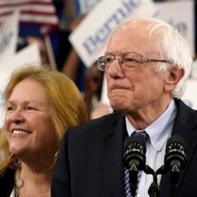 Nevada'da ön seçimlerin galibi Sanders