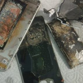 Samsung Galaxy A7 şarj esnasında patladı