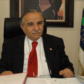 Samsun'da eski rektörü 117 bin dolar dolandırdılar