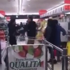 İtalya'da Asya kökenlilere ırkçı saldırı
