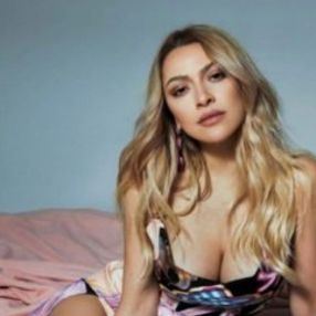 Hadise aşkını ilan etti