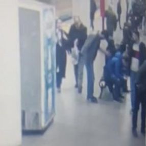 Bayrampaşa'da polis memuruna silahlı saldırı
