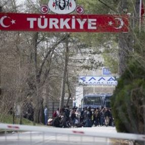AB'den Türkiye'ye mülteci açıklaması