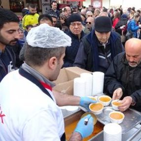Bursa'da yılda bir defa pişen çorba