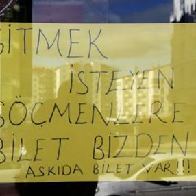 Sivas'taki esnaftan göçmenler için askıda bilet kampanyası