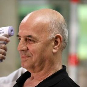 Avrupa'ya açılan sınır kapılarında korona önlemi
