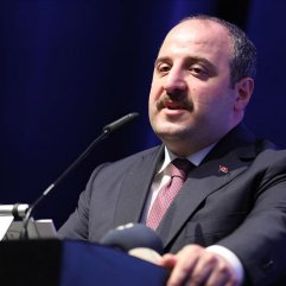 Varank: Benzine etanol karıştırma zorunluluğu askıya alındı