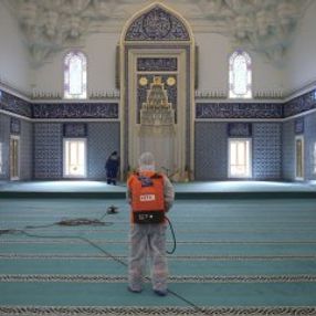 Diyanet'ten koronavirüs ve cuma namazı değerlendirmesi