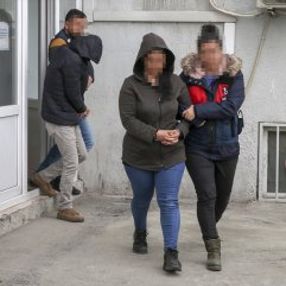 PKK elebaşlarının koruması 2 terörist, Van'da yakalandı