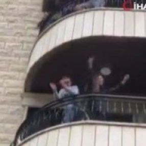 Karantinadaki Lübnanlılar balkonlarda dans etti