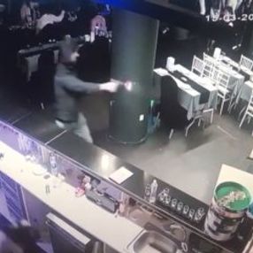Sultangazi'de türkü evini basıp kurşun yağdırdı