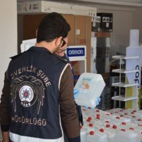 Antalya'da dezenfektan operasyonu: 5 ton