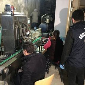 İstanbul'da sahte dezenfektan üreten iş yerine baskın