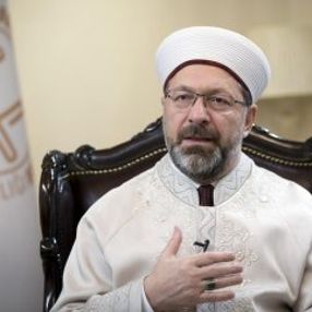 Diyanet'ten cemaatle namaz uyarısı