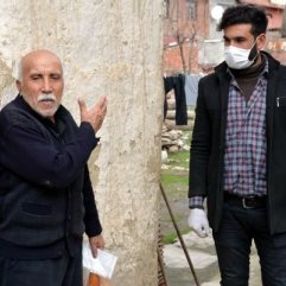 Tokatlı gençler yaşlıların ihtiyaçlarını karşılıyor