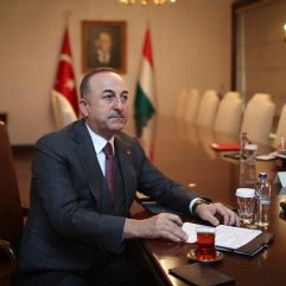 7 ülkeden 3 bin 358 öğrenci Türkiye'ye getirilecek