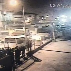 12 yaşındaki çocuk, sokak ortasında öldürüldü