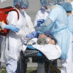 İngiltere'de yaşayan 91 yaşındaki Türk koronayı yendi