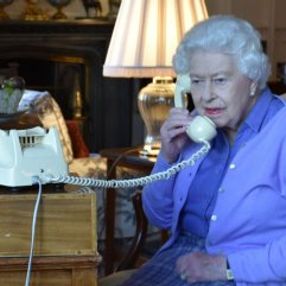 Kraliçe Elizabeth'ten 'sağlıklıyım' mesajı