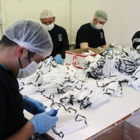 Niğde'de mahkumlar günlük 20 bin maske üretiyor