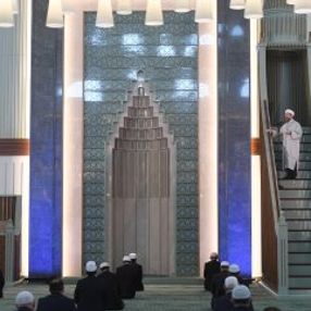 Diyanet'in cuma namazındaki kriteri merak ediliyor