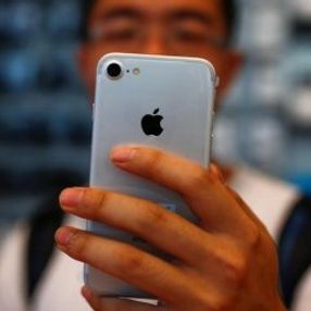 Apple tedarikçileri, Hindistan'daki üretimi askıya aldı