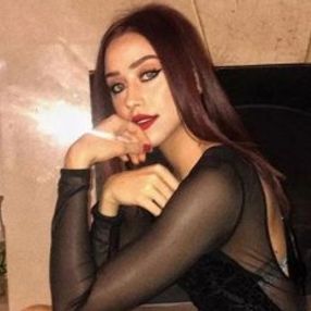 Zeynep Alkan, koronavirüs dinlemedi