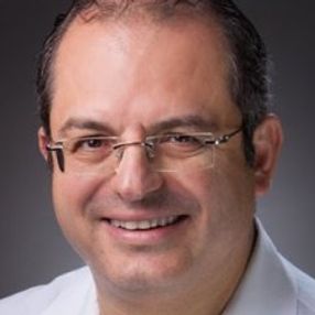 Çilingiroğlu: Siz Türkiye'desiniz çok şanslısınız