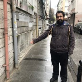 Koronavirüsle mücadele eden doktorun motosikleti çalındı