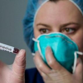Türk doktor koronayı durduran ilaçların bulunduğunu söyledi
