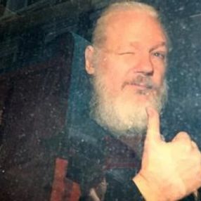 Assange'ın 2 çocuğu ortaya çıktı