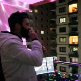 Trabzonlu DJ çaldı, mahalleli coştu