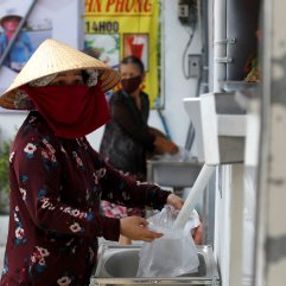 Vietnam'da 24 saat açık kalan pirinç ATM'si yapıldı