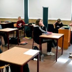 Danimarka, Avrupa'da okulları yeniden açan ilk ülke oldu
