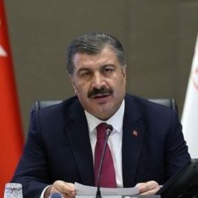 Sağlık Bakanı Koca'dan Ercüment Ovalı'ya tepki