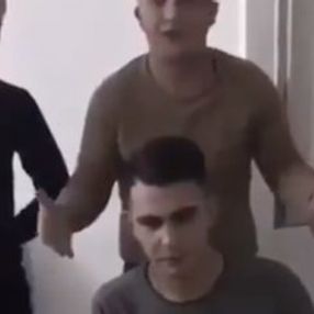 Askerler terhislerin ertelenmesine karşı çıktı