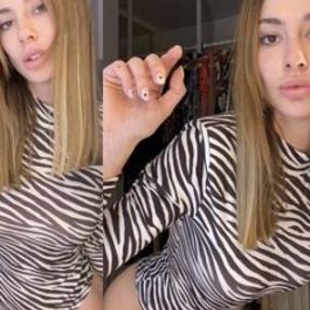 Şeyma Subaşı'dan gece yarısı pozları