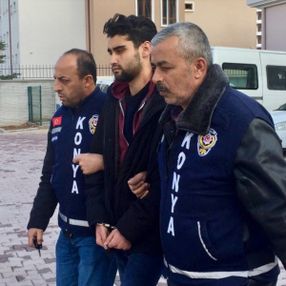 Kadir Şeker, korona şüphesiyle hastaneye kaldırıldı