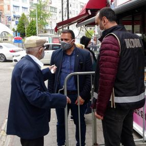 Samsun'da 85 yaşındaki kişi bankaya giderken yakalandı
