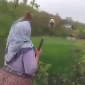 Samsun'da tarlasına iniş izni vermeyen kadına para cezası