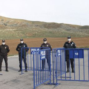 12 ilde koronavirüs nedeniyle karantina kararları